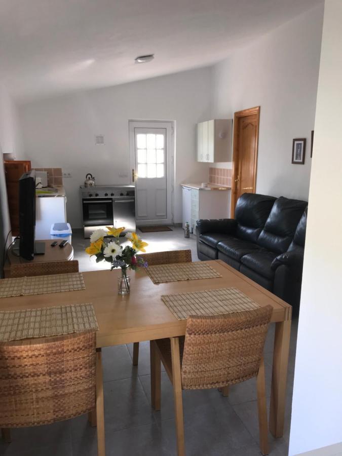 Bella Vista Rural Retreat Apartment Arboleas Exterior photo